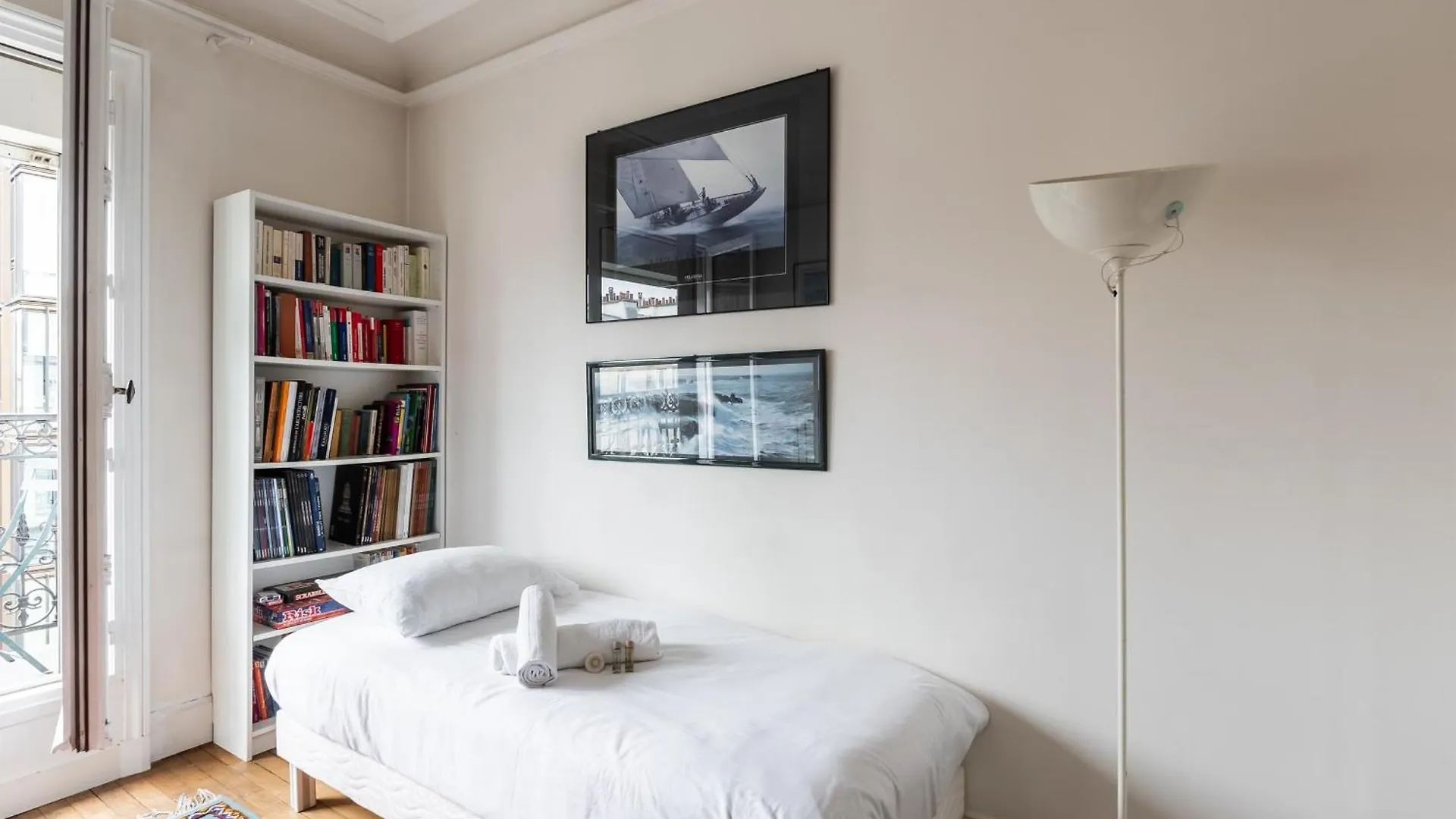 Guersant - Welkeys Apartment Paris